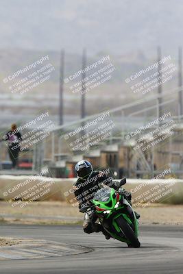 media/Mar-02-2025-Race Pace (Sun) [[8bec80ae00]]/12-Vested (Turn 2) 1111am/